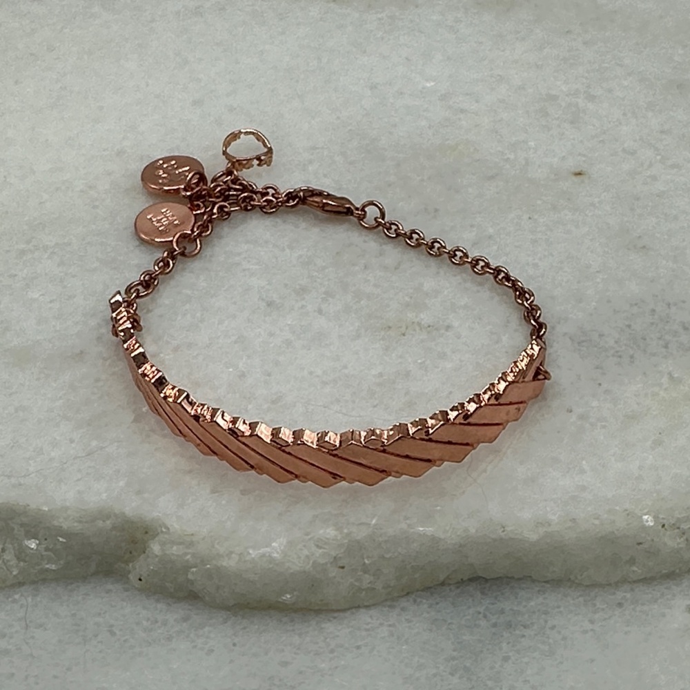 ✔️Copper Ashley Bridget Cuffed Chevron Charm Bracelet